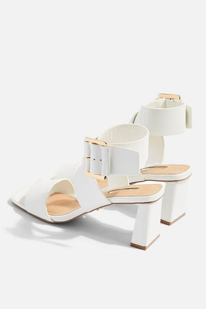TOP SHOP - WHITE LEATHER SANDALS